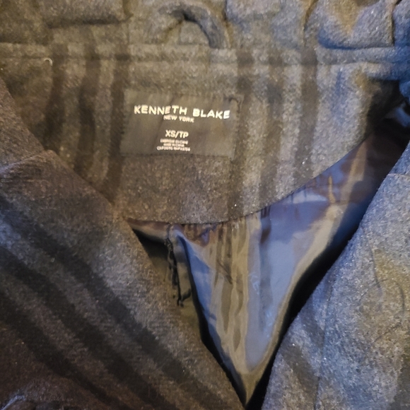 Jacket - Picture 2 of 2